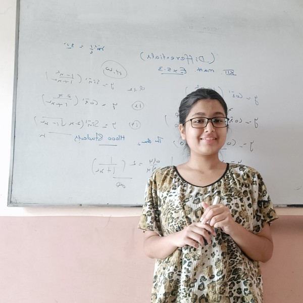 Tanishka - Physics tutor - Meerut