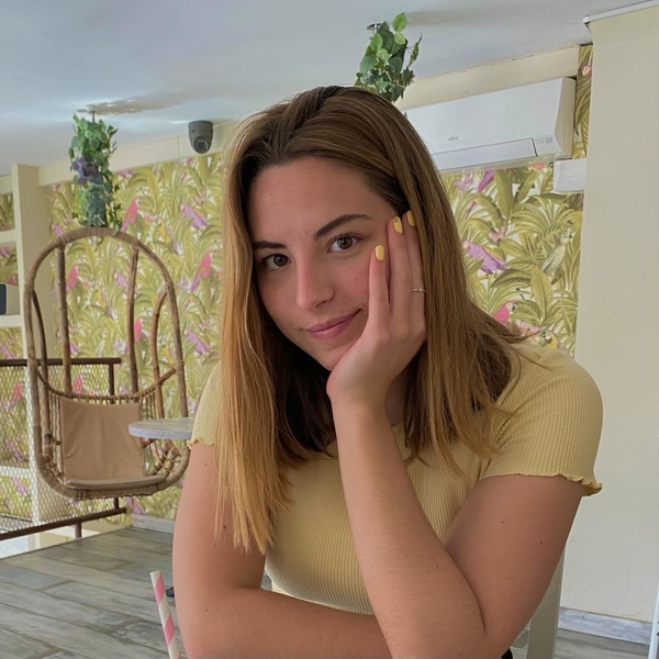 Júlia - Spanish tutor - Worcester