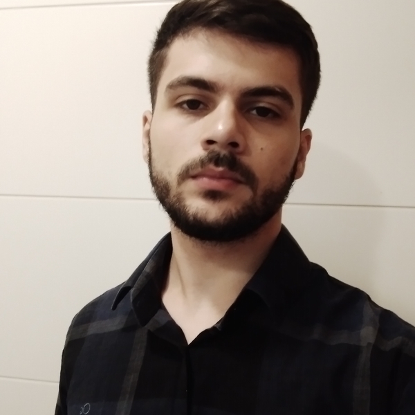 Lucas - Prof de programação - Dourados