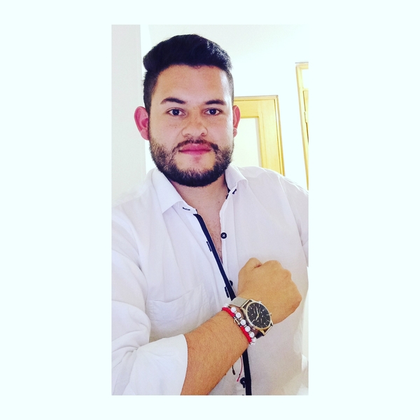 Andrés - profesor de física - Bogotá