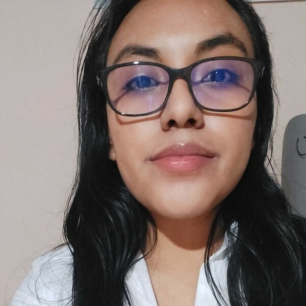 Emilia - Profe de matemáticas - 