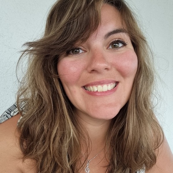 Anais - Prof de français - Arbus