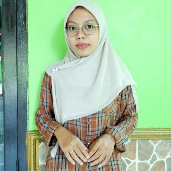 Dini Dwi - Guru mengaji - 