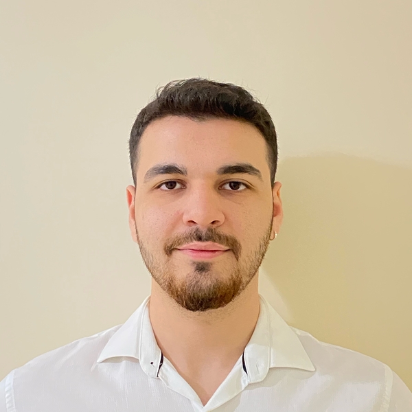 Mehmet - Matematik öğretmeni - 