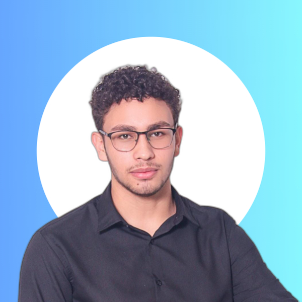 Lucas - Prof de programação - Campo Mourão