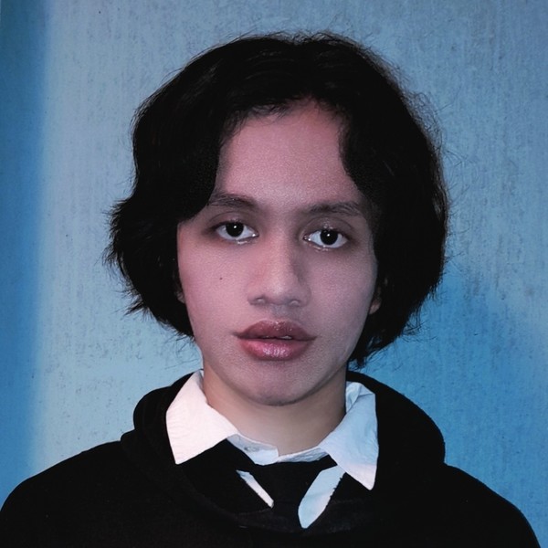 Fidelis - Guru matematika - Surakarta