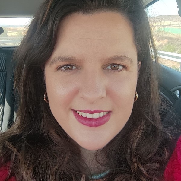 Elisa - profesor de matemáticas - Pamplona