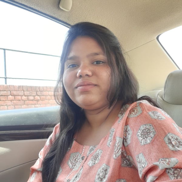 Neha - Accounting tutor - Baddi