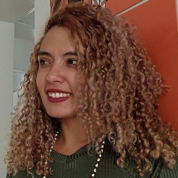 Debora - Prof de arteterapia - Curitiba