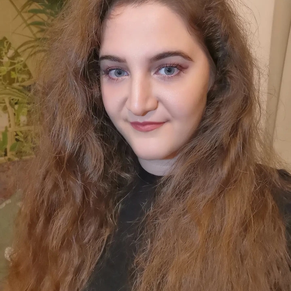 Roberta - Insegnante di disegno tecnico - Milano