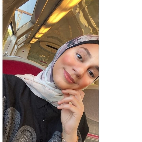 Zahraa - Prof de maths - Montigny-le-Bretonneux