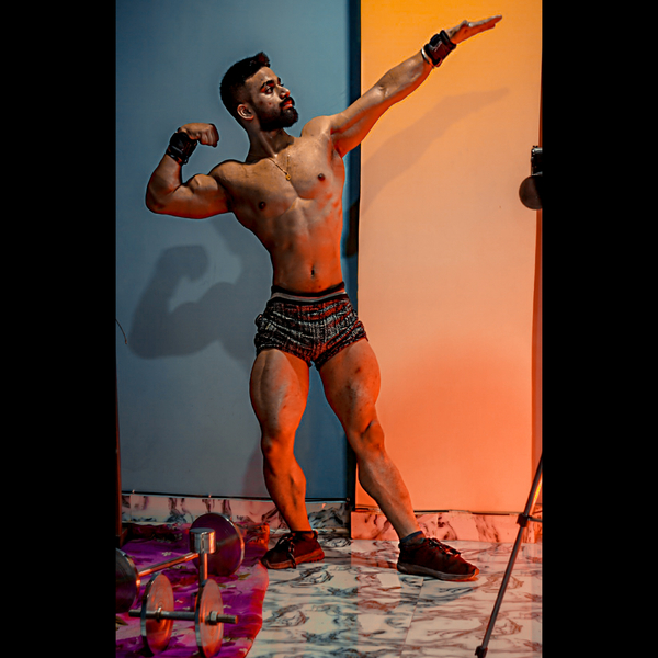 Prajwal - Lucknow, : Hi it's Prajwal I'm a bodybuilder with a great  aesthetic, gives personal training for bodybuilding, strengthening your  muscles, weight gaining and fat loosing