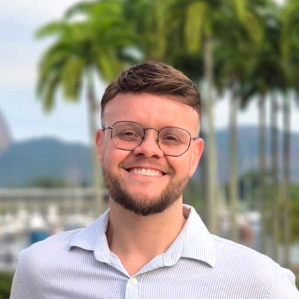 Gabriel - Prof de saúde pública - Rio de Janeiro