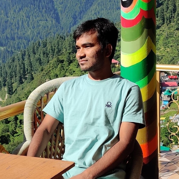 Junaid - Physics tutor - 