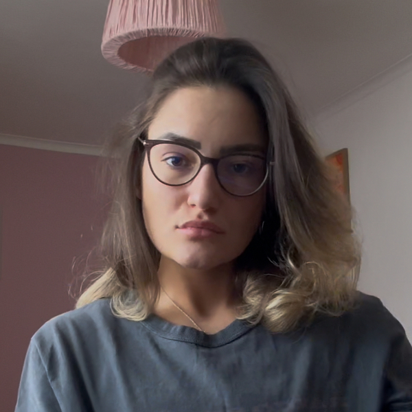 Andrada - French tutor - Stevenage