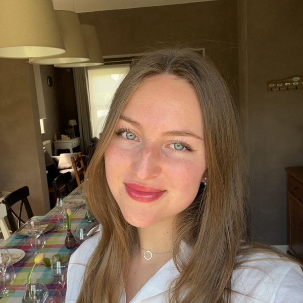 Louise - Prof de piano - Liège