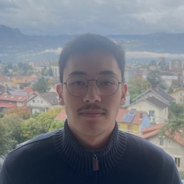 Youri - Prof de maths - Annecy