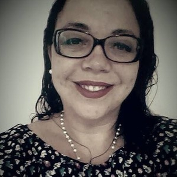Lia - Professor de Matemática - São Paulo