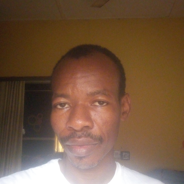Sanya - Maths tutor - Lagos