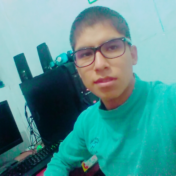 Frans - Prof informática - Lima