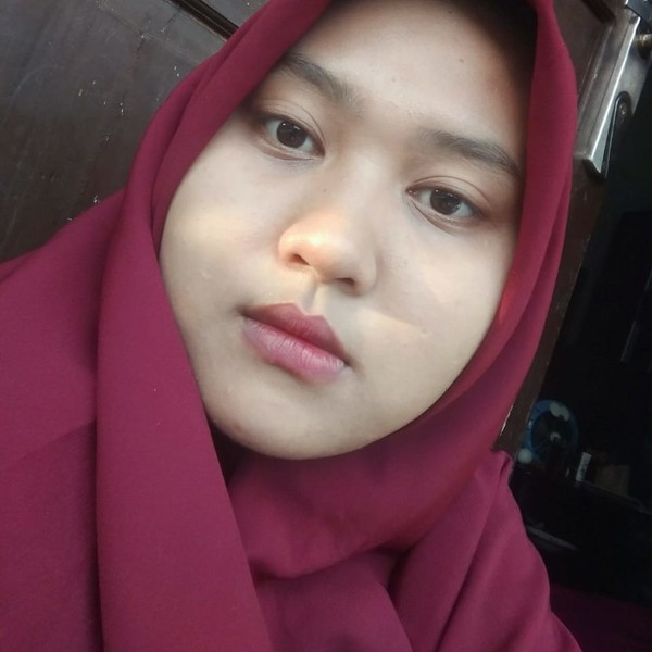 Nawang Ayu - Guru mengaji - 