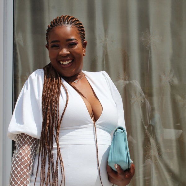 Phumelela - English tutor - East London