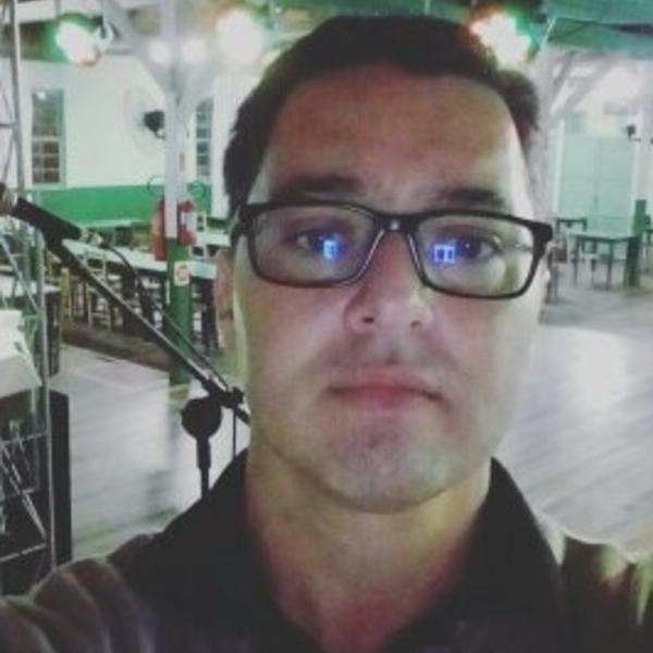 Malcolm - Professor de administração - Ibirama