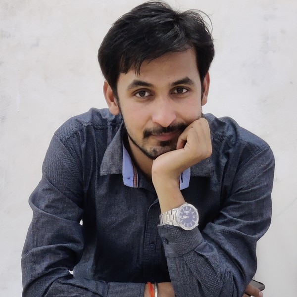 Saurabh - New Delhi,Delhi : Hello,i am doing my masters from IIT DELHI and  having passion in teaching