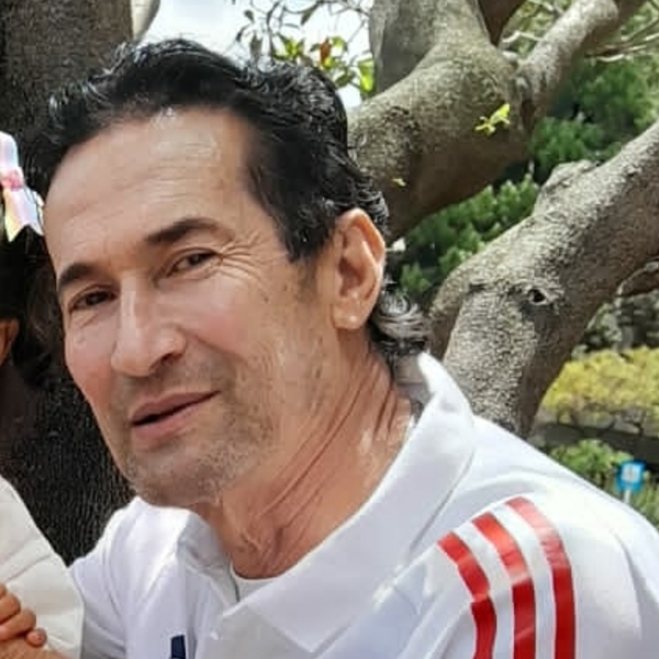 Rafael - Profesor de matemática - Bogotá