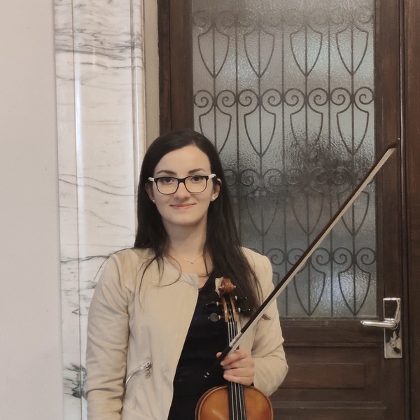 Giulia - Insegnante di violino - Fossano