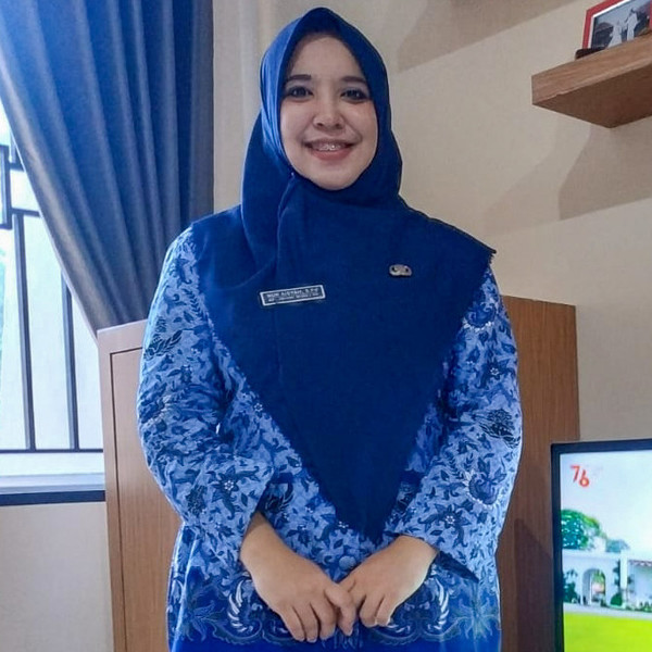 Aisyah Icha - Prof kimia - Tangerang Selatan