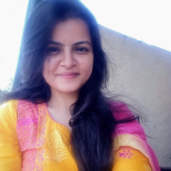 Pooja - Yoga instructor - Pune