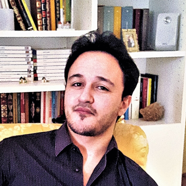 Angelo Antonio - Insegnante di geopolitica - Roma