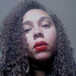 Luana - Prof de relaxamento - 