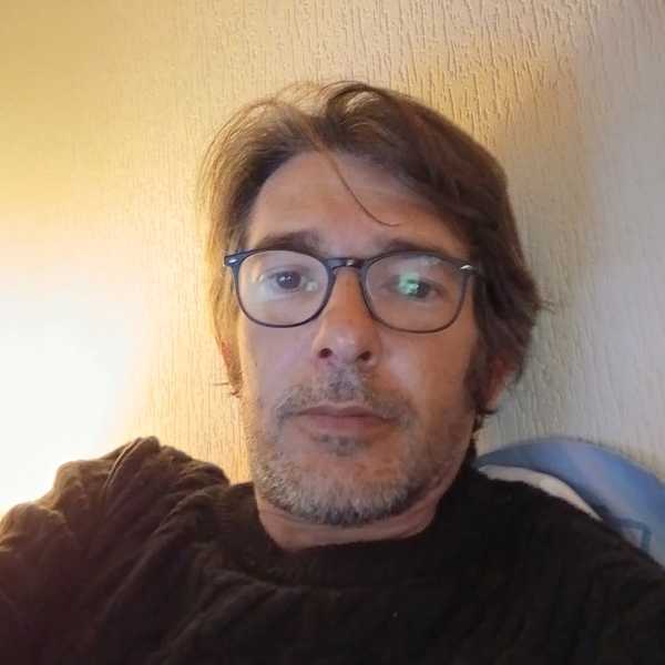 NICOLAS - Prof de réseaux informatiques - Toulouse