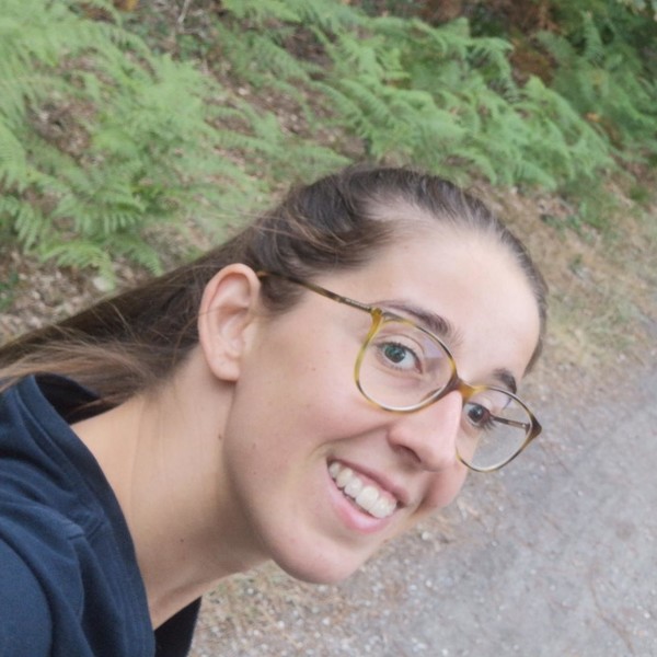 BARBARA - Prof de broderie - Talence