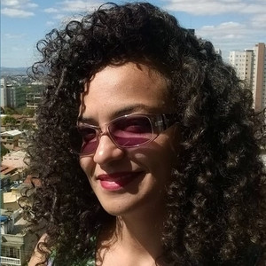 Joyce - Prof de matemática - Castelo