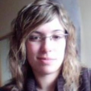 Eugenie - Prof de biologie - Estos