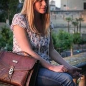 Cathie - Prof d'histoire - Montpellier