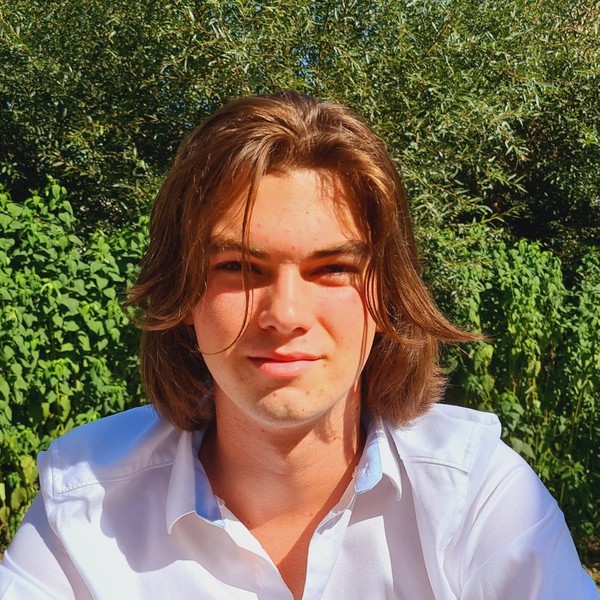 Nathan - Prof de maths - Ottignies-Louvain-la-Neuve