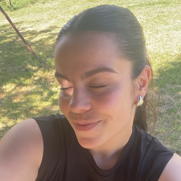 Laurie - Sortie d'école & baby-sitting - Montignac-Toupinerie