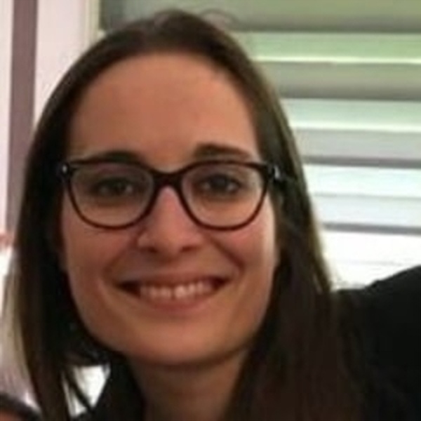 Coralie - Prof de Droit civil - Paris 10e
