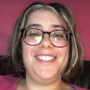 JULIE - Prof de français - Évry-Courcouronnes