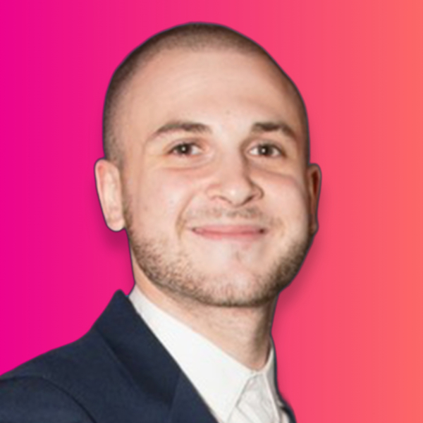 Léo - Prof de droit des affaires - Paris 5e