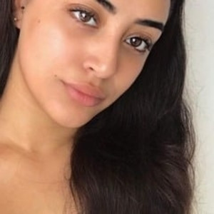 Miriam - Prof d'arabe - Versailles