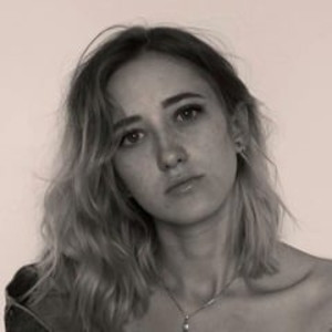 Lea Angelina - Prof de gymnastique - Paris