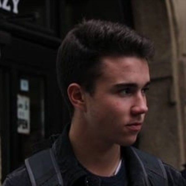Antonin - professeur d'aide aux devoirs - Paris 12e Arrondissement