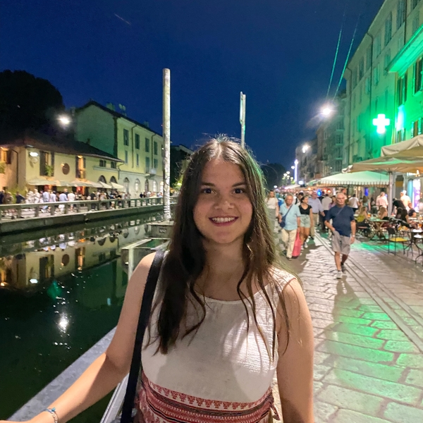 Saffron - Math tutor - London