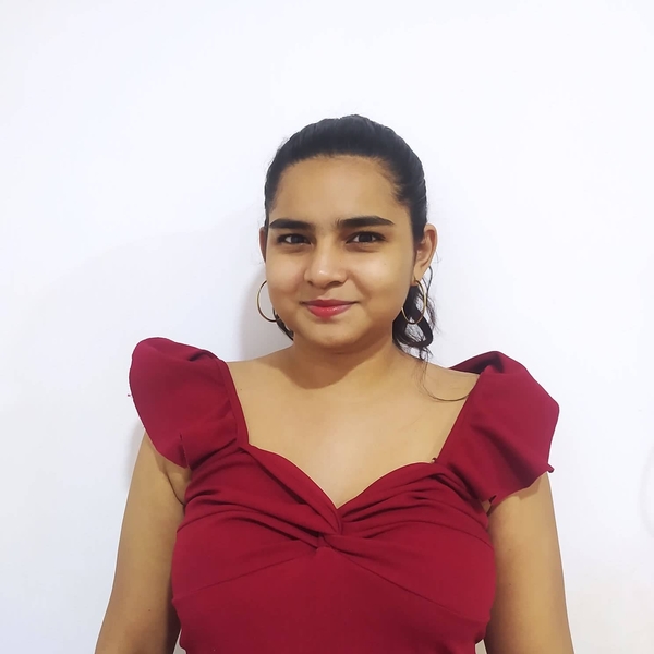 Karen I have been teaching Spanish for one year, I teach grammar