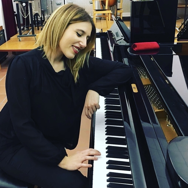 Eleonora - Insegnante di pianoforte - Francavilla al Mare